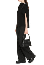 Load image into Gallery viewer, Virgin wool cape
