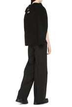 Load image into Gallery viewer, Virgin wool cape
