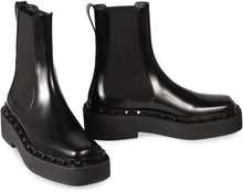 Load image into Gallery viewer, Rockstud M-Way leather chelsea boots
