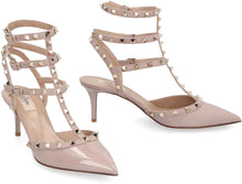 Load image into Gallery viewer, Rockstud Patent leather slingback pumps
