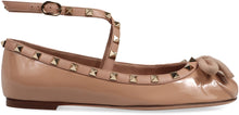 Load image into Gallery viewer, Rockstud leather ballet flats
