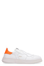 Load image into Gallery viewer, Class-O leather low-top sneakers
