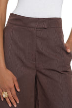 Load image into Gallery viewer, Oak wide leg trousers
