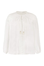 Load image into Gallery viewer, Open-work details blouse

