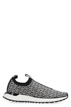 Load image into Gallery viewer, Bodie canvas slip-on sneakers
