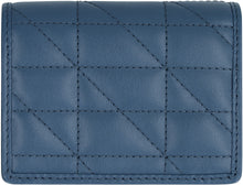 Load image into Gallery viewer, GG Marmont quilted leather wallet
