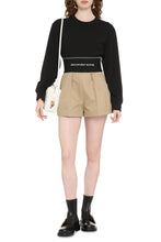 Load image into Gallery viewer, Long sleeve cotton t-shirt
