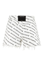 Load image into Gallery viewer, Bite denim shorts
