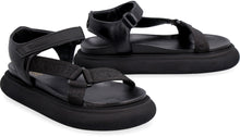 Load image into Gallery viewer, Catura leather sandals
