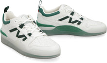 Load image into Gallery viewer, Pivot leather low-top sneakers

