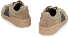 Load image into Gallery viewer, Valentino Garavani - Upvillage Leather low-top sneakers
