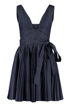Load image into Gallery viewer, Pleated dress
