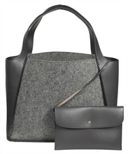 Load image into Gallery viewer, Logo detail tote bag
