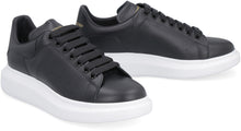 Load image into Gallery viewer, Larry leather sneakers
