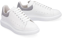 Load image into Gallery viewer, Larry leather sneakers
