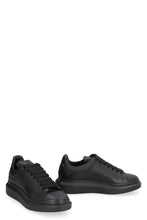 Load image into Gallery viewer, Leather chunky sneakers
