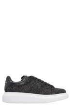 Load image into Gallery viewer, Larry glittered sneakers
