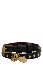 Load image into Gallery viewer, Leather bracelet with metal logo pendant and skull

