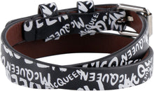 Load image into Gallery viewer, Leather bracelet with medallion and skull
