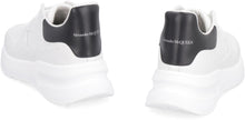 Load image into Gallery viewer, Sneakers Runner Oversize in leather
