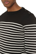 Load image into Gallery viewer, Striped crew-neck pullover

