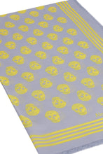 Load image into Gallery viewer, Skull motif printed shawl
