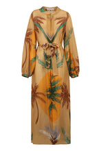 Load image into Gallery viewer, Marla wool cape
