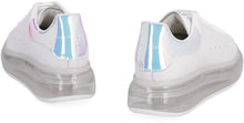 Load image into Gallery viewer, Larry leather low-top sneakers
