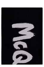 Load image into Gallery viewer, Wool and silk blend scarf
