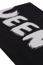 Load image into Gallery viewer, Wool and silk blend scarf
