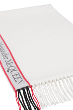 Load image into Gallery viewer, Wool and cashmere scarf
