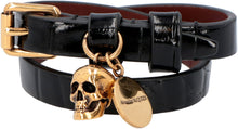 Load image into Gallery viewer, Leather bracelet with metal logo pendant and skull
