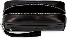 Load image into Gallery viewer, Leather clutch
