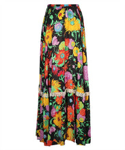 Load image into Gallery viewer, Printed crepe skirt
