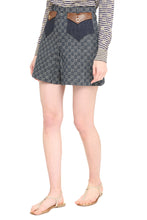 Load image into Gallery viewer, High waist shorts
