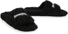 Load image into Gallery viewer, Furry Slide flat sandals
