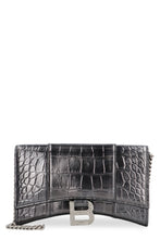 Load image into Gallery viewer, Hourglass Wallet on chain

