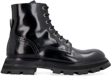 Load image into Gallery viewer, Wander leather combat boots
