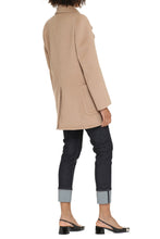 Load image into Gallery viewer, Double-breasted wool coat

