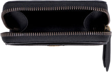 Load image into Gallery viewer, GG Marmont quilted leather wallet
