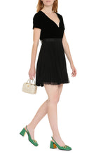 Load image into Gallery viewer, Pleated skirt dress
