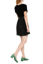 Load image into Gallery viewer, Pleated skirt dress

