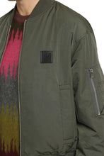 Load image into Gallery viewer, Nylon jacket
