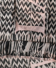 Load image into Gallery viewer, Printed shawl
