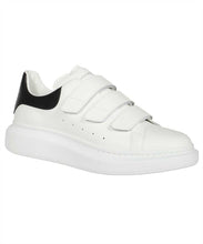 Load image into Gallery viewer, Larry leather sneakers

