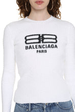 Load image into Gallery viewer, Long sleeve crew-neck sweater

