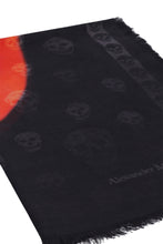 Load image into Gallery viewer, Printed silk blend shawl
