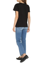 Load image into Gallery viewer, Printed t-shirt
