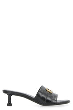 Load image into Gallery viewer, Groupie leather mules
