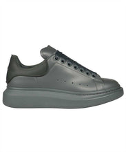 Load image into Gallery viewer, Larry leather sneakers
